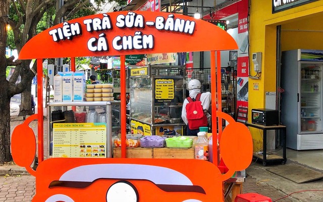 Cá Chẽm Tròn Xoe - Trà Sữa & Bánh - Phan Trung