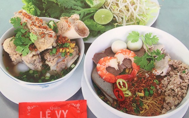 Lê Vy - Miến Măng Gà - Quốc Lộ 1A