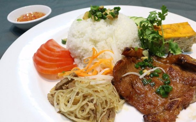 Cơm Tấm Híu Liên - Vũ Hồng Phô