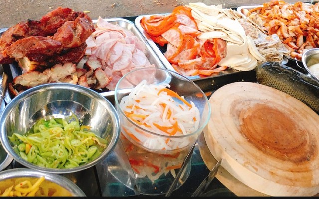 Bánh Mì Phố - Chuyên Bánh Mì Kẹp - Trương Định