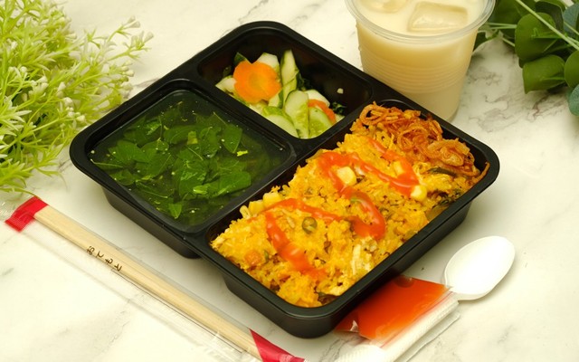 Vinh 7 - Cơm Rang & Bún Chả - Tân Thịnh