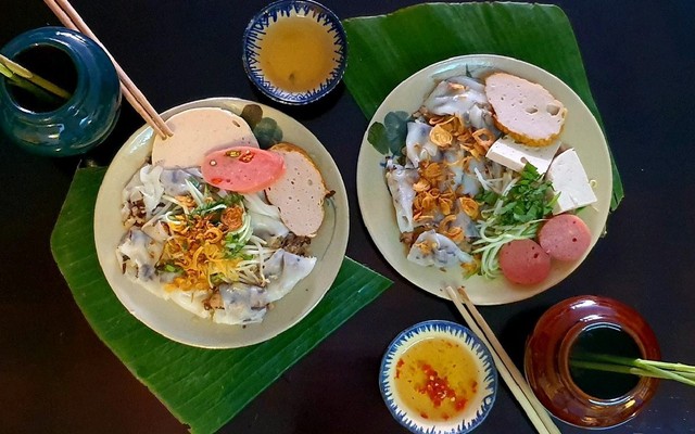 Út 17 - Bánh Cuốn - Võ Oanh