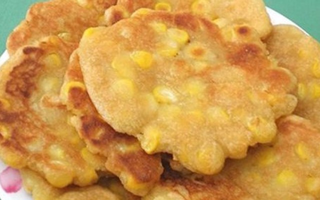 Cô Quế - Bánh Xèo, Bánh Khoai & Bánh Ngô - Đà Nẵng