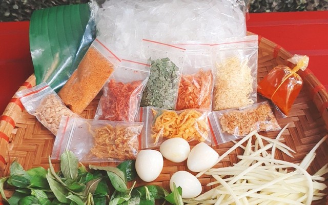 Ăn Vặt Cô Út Long An - Phan Trung