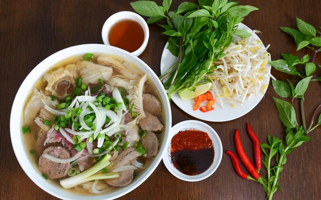 Phở Hoa - Minh Cầu