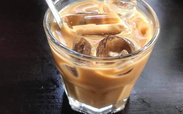 CA PHE 11 - Cà Phê Sữa Đá - Hưng Đạo Vương