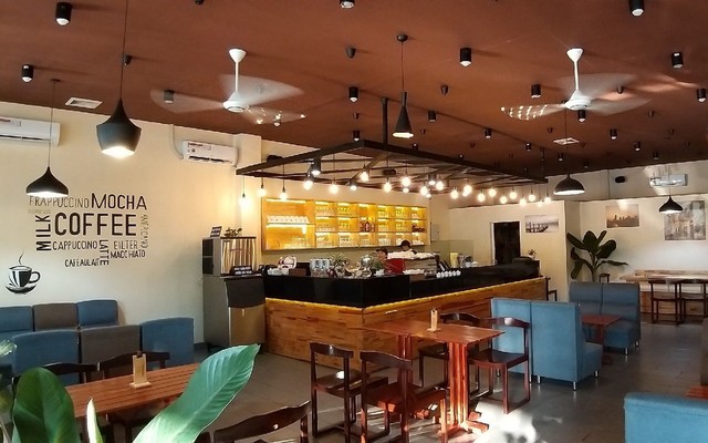 Nguyễn Xuân Giang Coffee - Đường D10