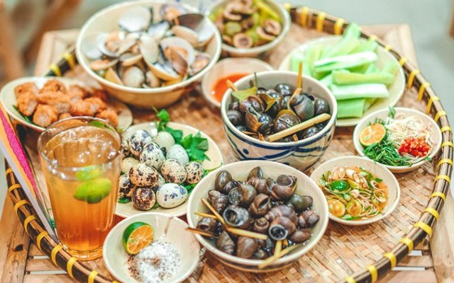 Ốc Na - Hồ Tùng Mậu