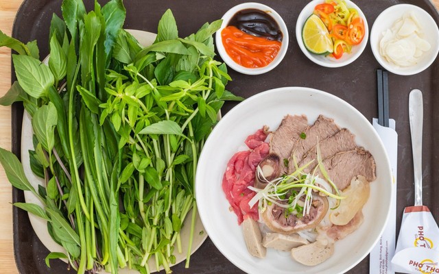 Phở Thảo - Hà Tôn Quyền