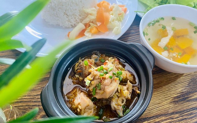 Cơm Thố Nóng Kim Nhật - Cơm Văn Phòng