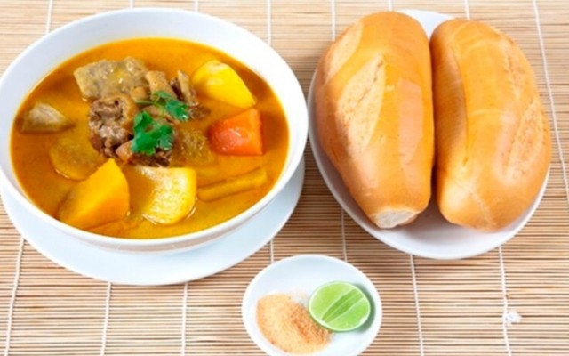 Cari Been - Cơm & Bánh Mì Cà Ri