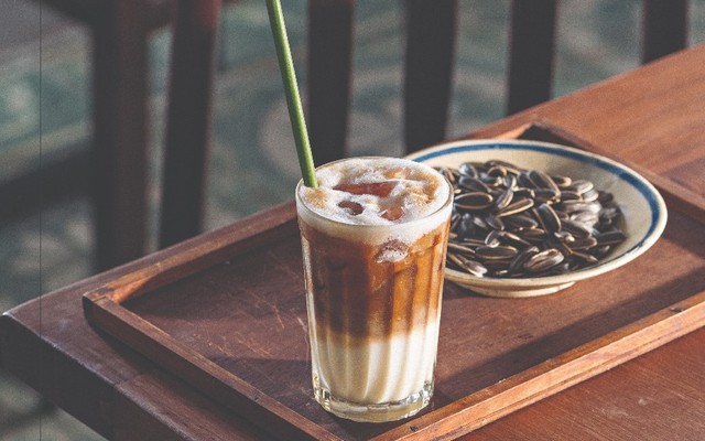 Nhà Hẻm - Cà phê - Bến Vân Đồn