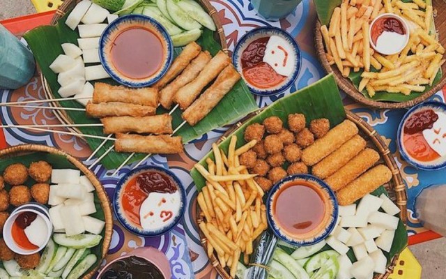 Ăn Vặt Mặp - Cá Viên & Khoai Tây Lắc