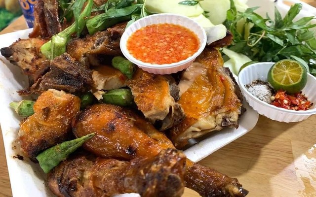 Gà Nướng Sốt Bà Yum - Gà Nướng - Ung Văn Khiêm