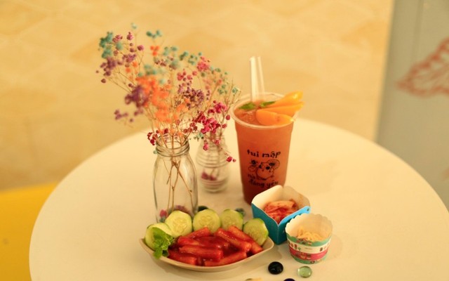 Yumin Milk Tea - Trà Sữa - Lê Văn Việt