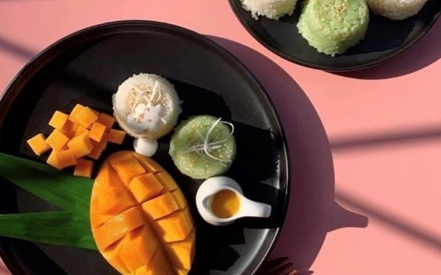 Tiệm Xôi Xoài Thái & Chè Bưởi - Lò Đúc