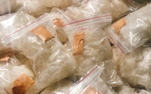 Bánh Tráng Muối Nhuyễn - Bánh Tráng Muối Nhuyễn - Ấp 6