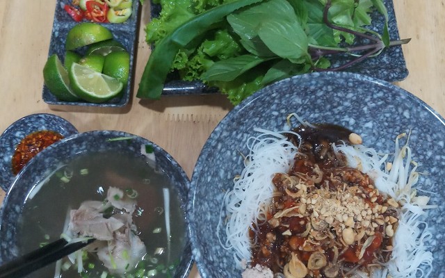 Phở Hủ Tiếu Khô Gia Lai Trúc - Phở & Hủ Tiếu Khô - Đường Số 1