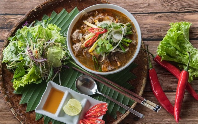 Bún Bò 89-76 Vân Đồn