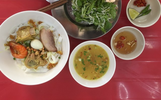 Mì Quảng Tam Kỳ - Nơ Trang Long