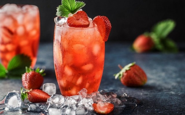 Thức Uống - Trà Đào - Lưu Quý Kỳ