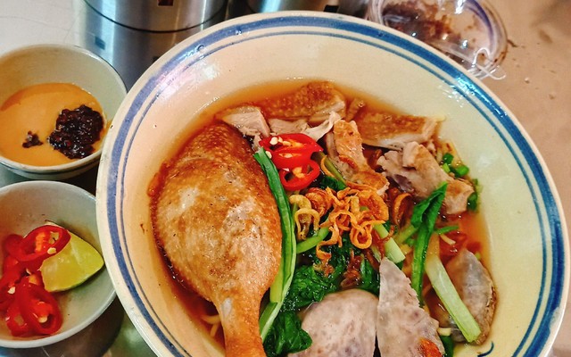 Gác Bếp - Mì Vịt Tiềm Chao - Đường 12