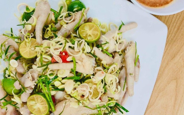 Hẻm 32 - Chân Gà Trộn Sả Tắc - Mê Linh