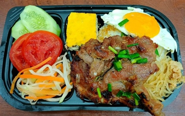 Bánh Mì Yummy Bread - Sandwich & Trà