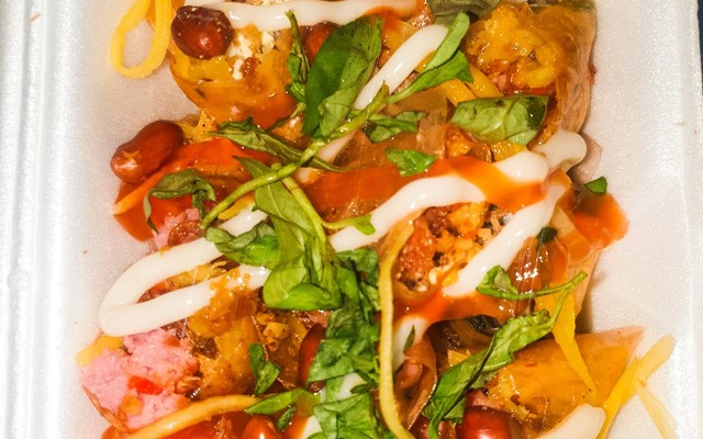 Cô Út - Bánh Tráng & Ăn Vặt - Dân Chủ