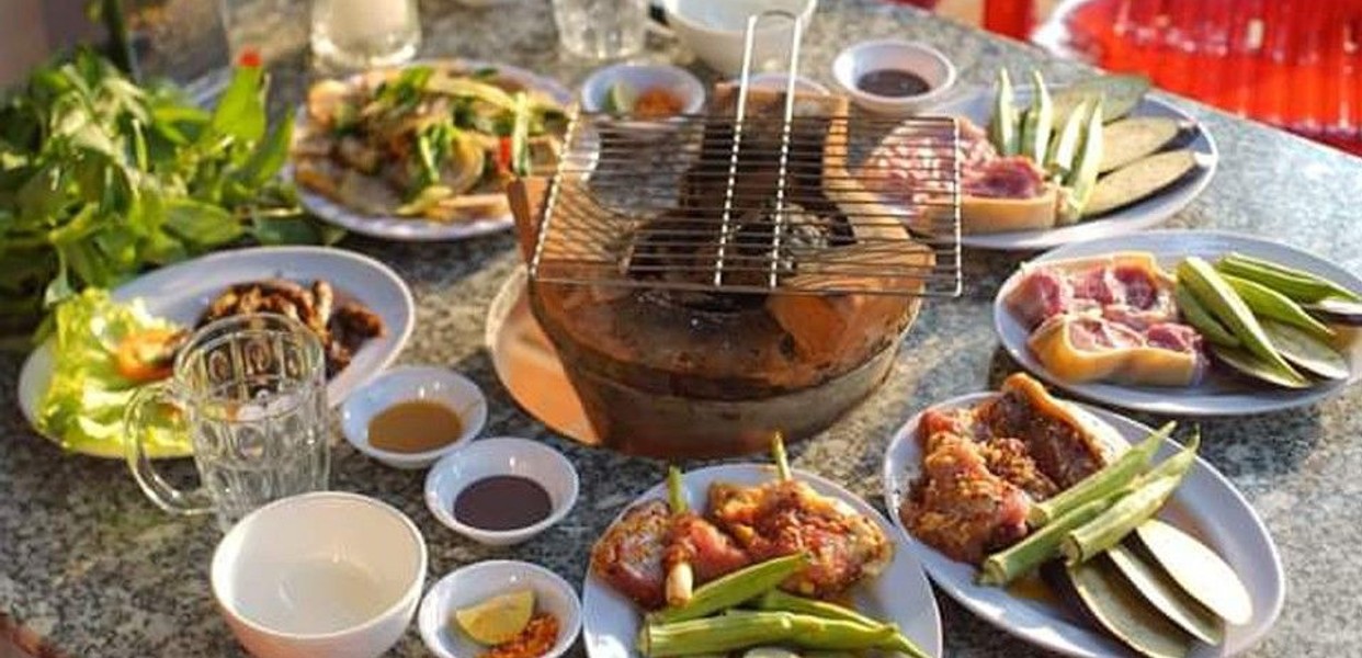 BÒ TƠ TÂY NINH THỊT TƯƠI HỒNG, THỚ MỊN BẮT MẮT TRÊN ĐĨA SỨ TRẮNG