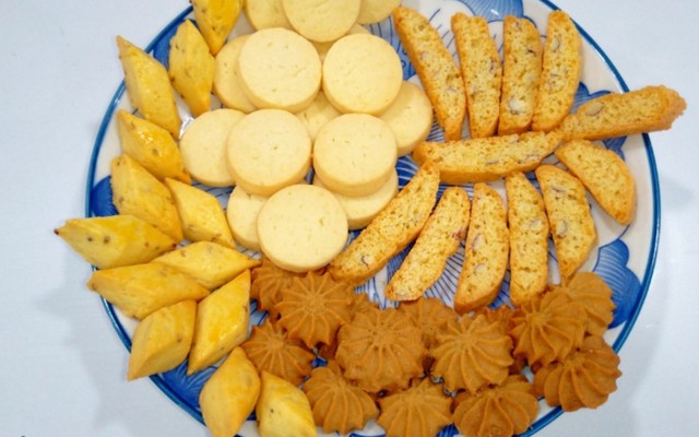 Célony Bakery - Tiệm Bánh Pháp - 176 Trần Thủ Độ