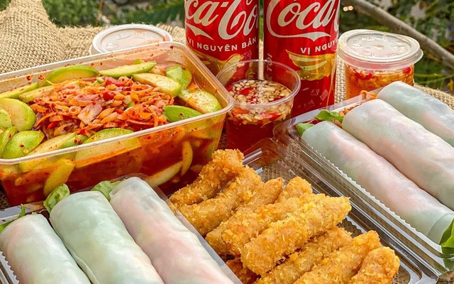 Bé Tôm - Bún Trộn Nam Bộ & Chân Gà Sốt Thái - Shop Online