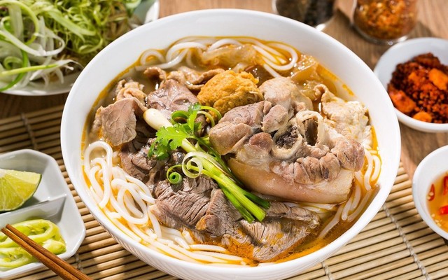 O Hoa - Bún Bò Huế - Đường C2