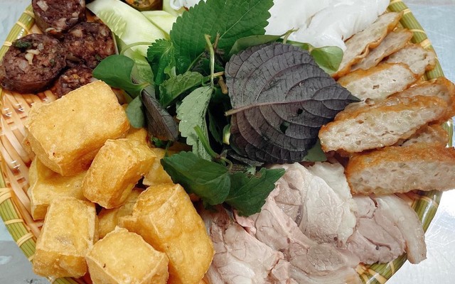 Gia Bảo - Bún Chả Hà Nội - Tôn Thất Thuyết
