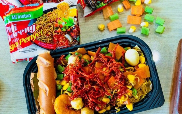 Linh Đan Mỳ Trộn Idomie