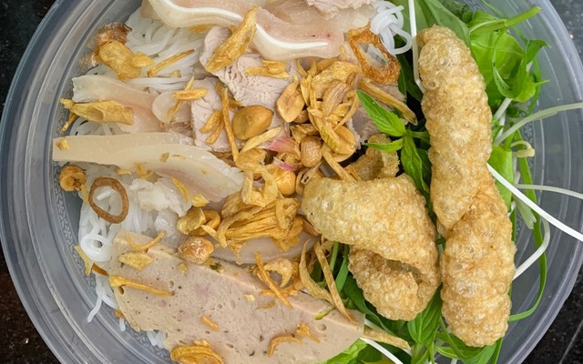 Nhà Tâm - Chân Gà, Bún Mắm Nêm, Bún Thái - Lạc Long Quân