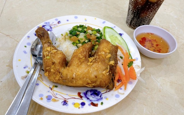 Cơm Tấm Gia Truyền - Lê Hồng Phong