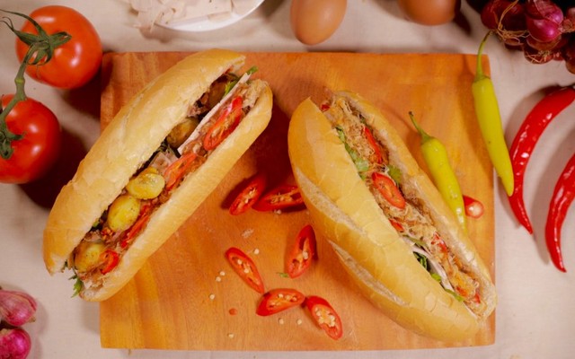 Bánh Mì - Ông Mầm Gia Lai