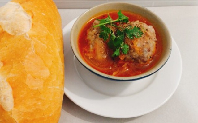 Bánh Mì Xíu Mại Má Tư - Bánh Mì Xíu Mại, Bì - Cô Bắc