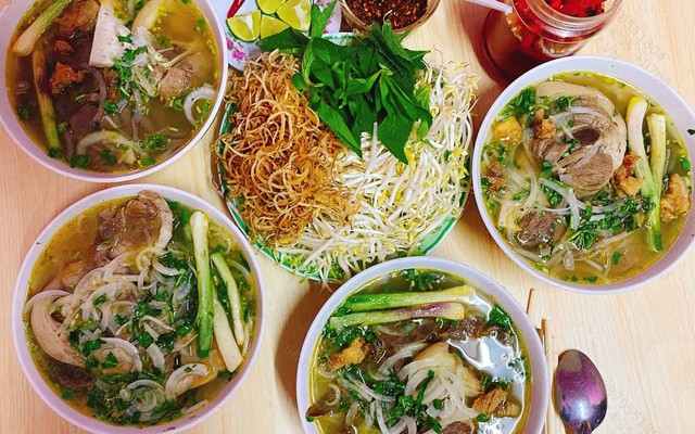 Bún Bò Dì Hai - Bún Bò Huế - Đào Duy Từ
