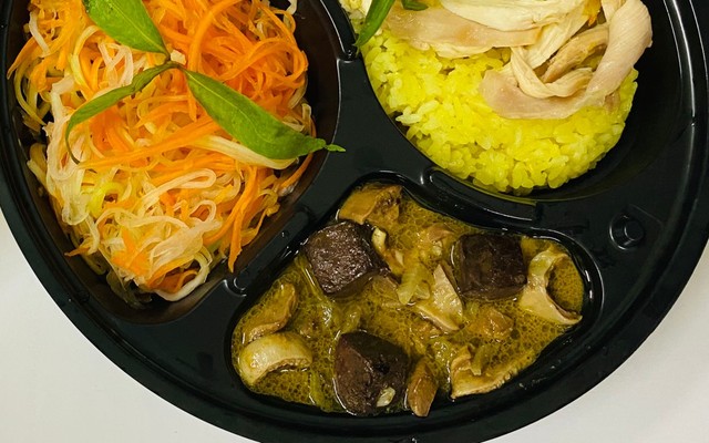 Hương Vị Xứ Quảng - Cơm Gà Hội An - Nguyễn Xiển