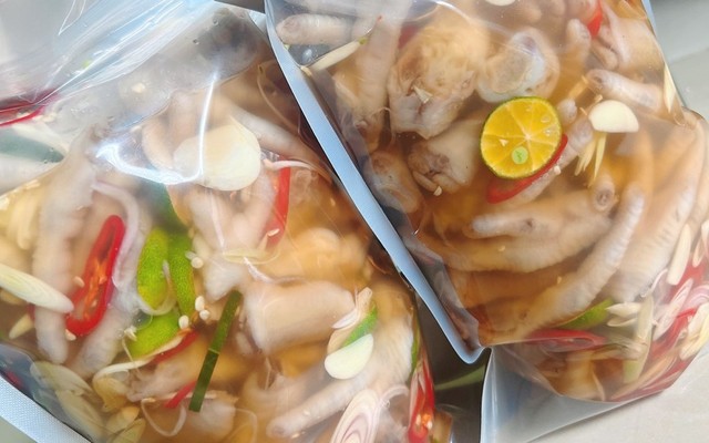 3 Cơ - Hủ Tíu Xương Ống - Phạm Thế Hiển