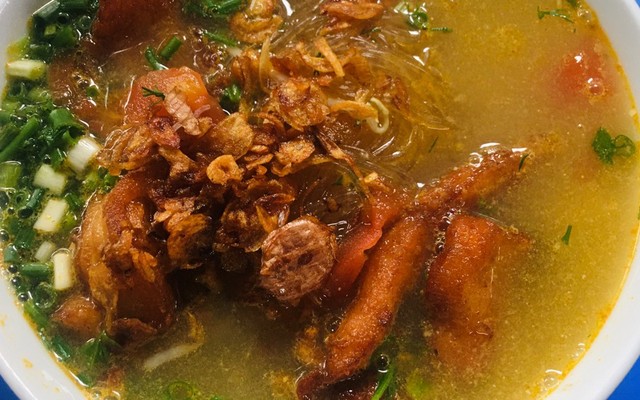 Yến Vy - Bún & Bánh Đa Cá Cua - Phạm Ngọc Thạch