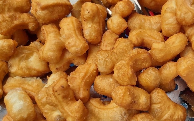 Bảo Anh - Quẩy Đùi Gà & Sữa Chua - Chợ Bông Đỏ