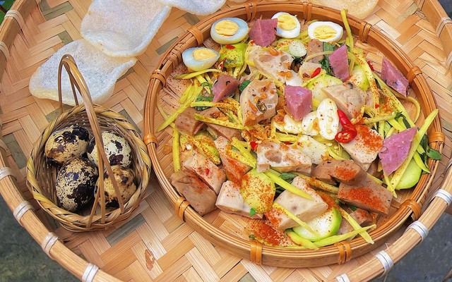 Tré Trộn & Chân Gà Cô Lan - Ăn Vặt Online - Huỳnh Văn Nghệ