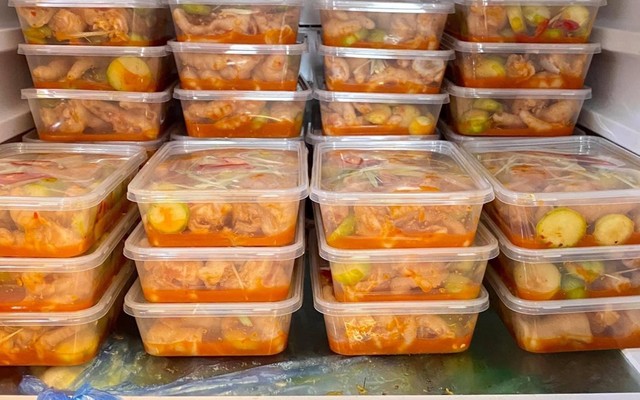 Chân Gà Bạch Tuộc Sốt Thái - Đồ Ăn Vặt - Cống Lỡ