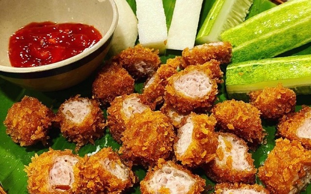 Em Bông - Bánh Mì Xá Xíu & Bánh Mì Sài Gòn Mini