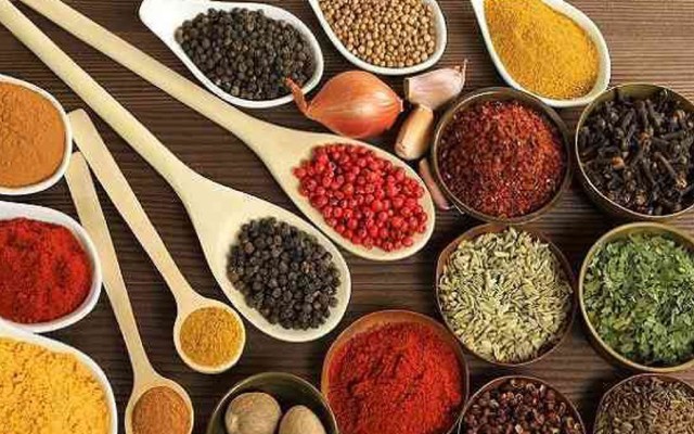 Bách Hóa Cô Hạnh - Đất Thánh