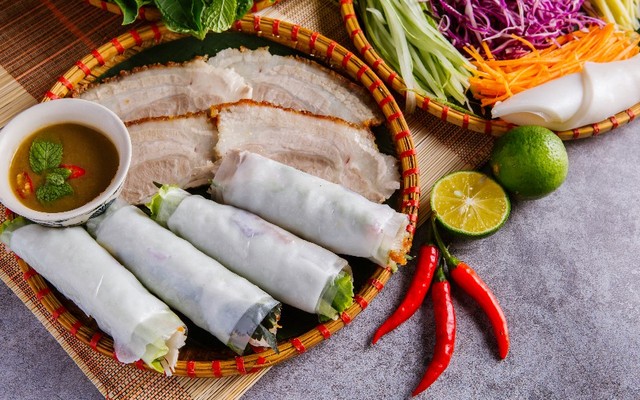 Nhà Hàng Bánh Tráng Thịt Heo Giang Mỹ Cơ Sở 2 - Hoàng Quốc Việt