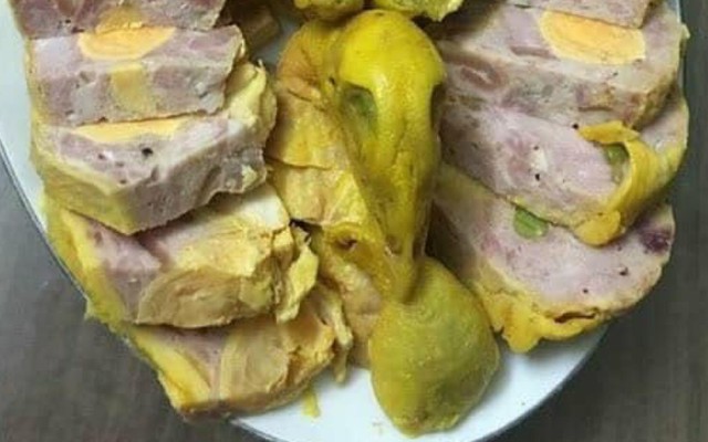 Hải Sản Tươi Sống Đức Phong - Nguyễn Tất Thành